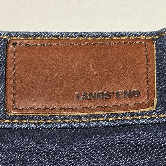 Lands End Size  16 High Rise Straight Jean In Dark Blue Denim Soft With Stretch - Picture 9 of 9
